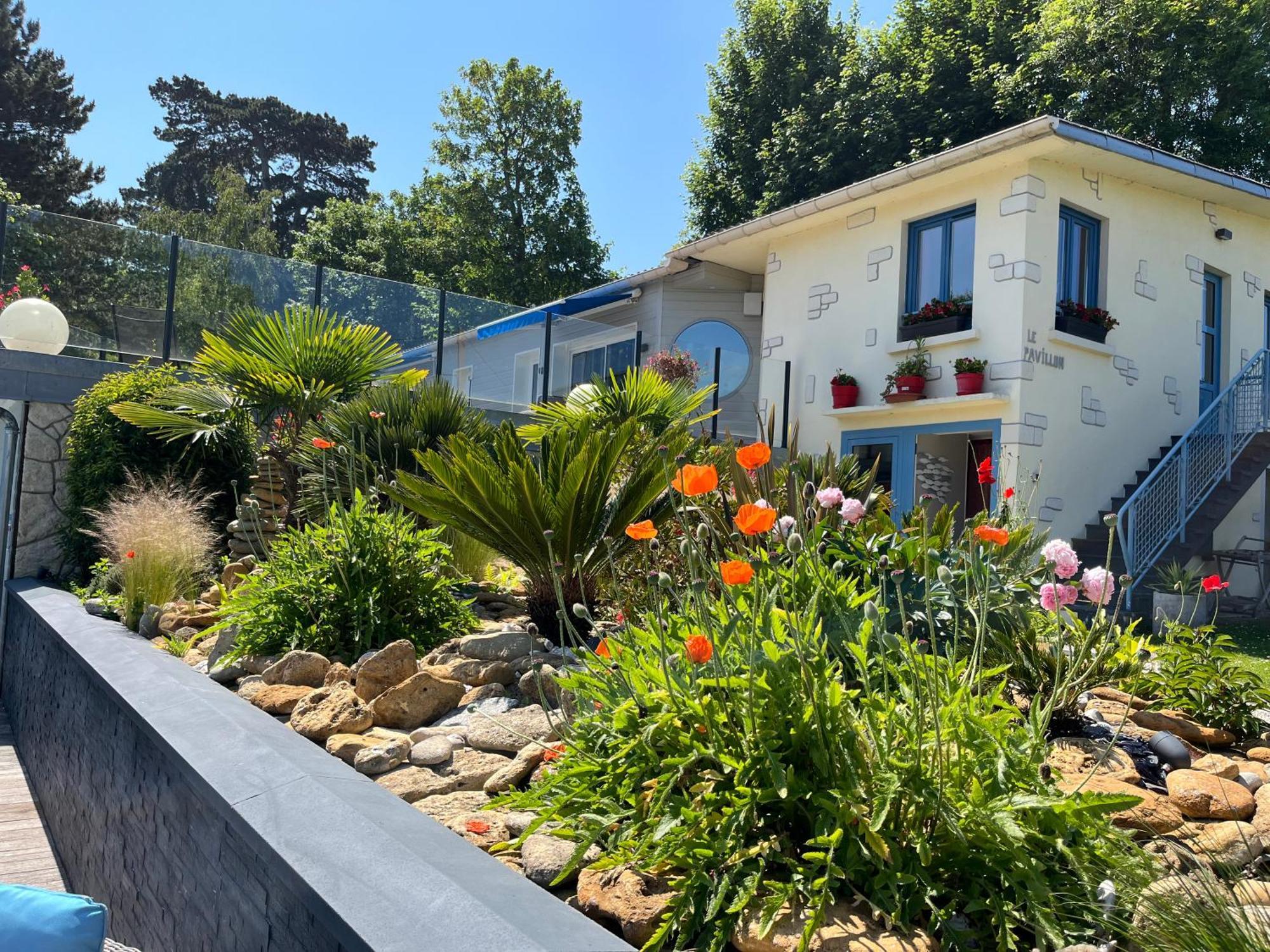 Hotel La Piscine Villers-sur-Mer Exteriér fotografie